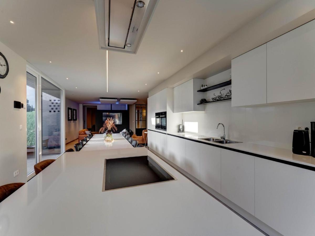 Lovely Holiday Home In Roesbrugge With Sauna And Bubble Bath Buitenkant foto
